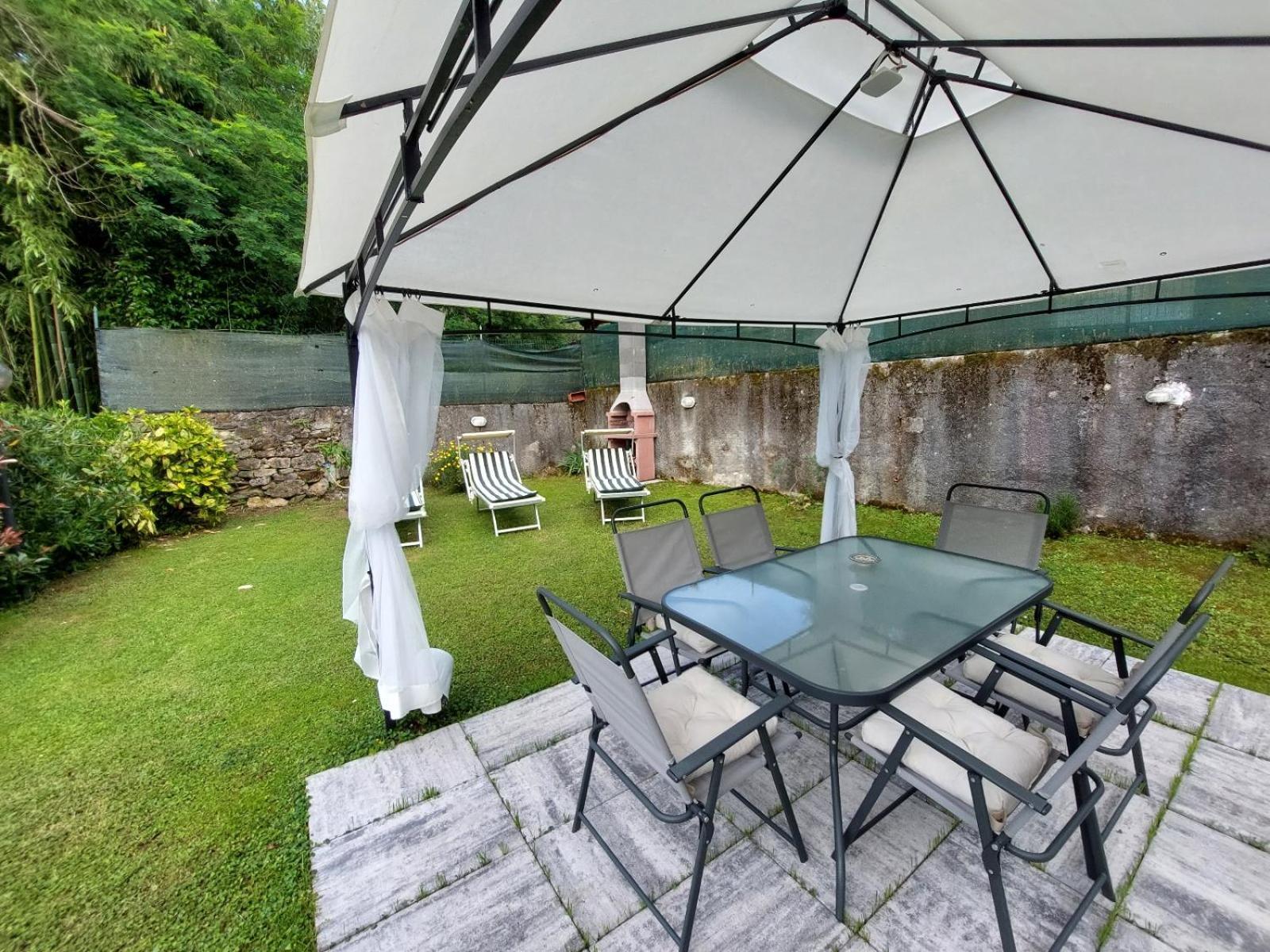 Casa Bianca Villa Pietrasanta Eksteriør billede